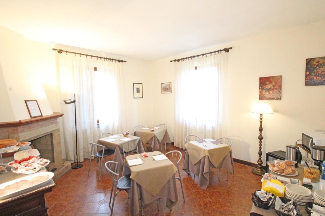 Bed and Breakfast Il Castagnino à Sienne Extérieur photo
